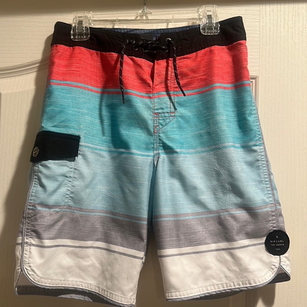 Young men’s RIP CURL board shorts